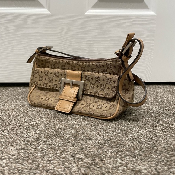 Villager Liz Claiborne Beige Handbag - Picture 2 of 4